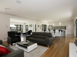 THE ENERGY EFFICIENT HOME