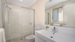 Valley Homes Bolwarra Heights Maitland Duplex Builder bathroom