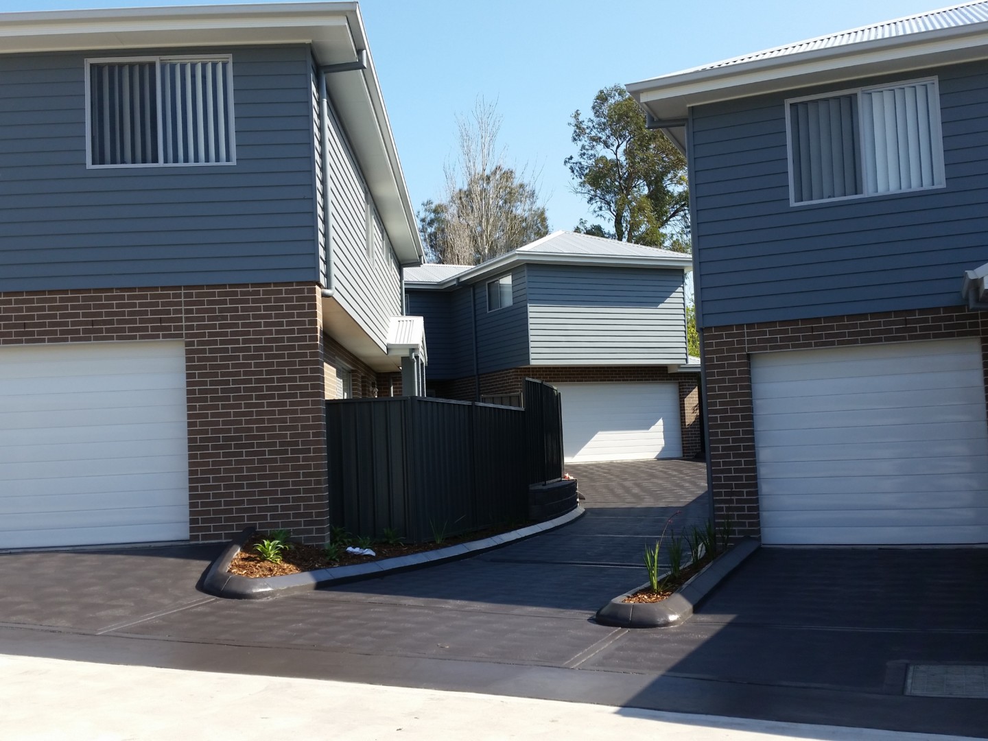 Newcastle Duplex Builder