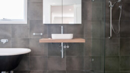 Valley Homes accessible house builder Stockton bathroom