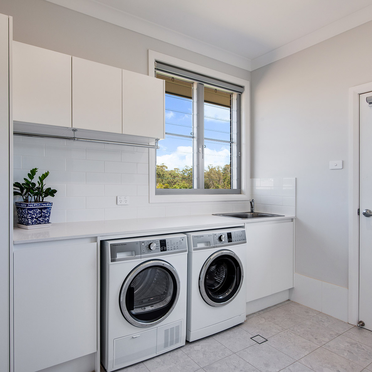 Valley Homes Newcastle Acreage builder laundry