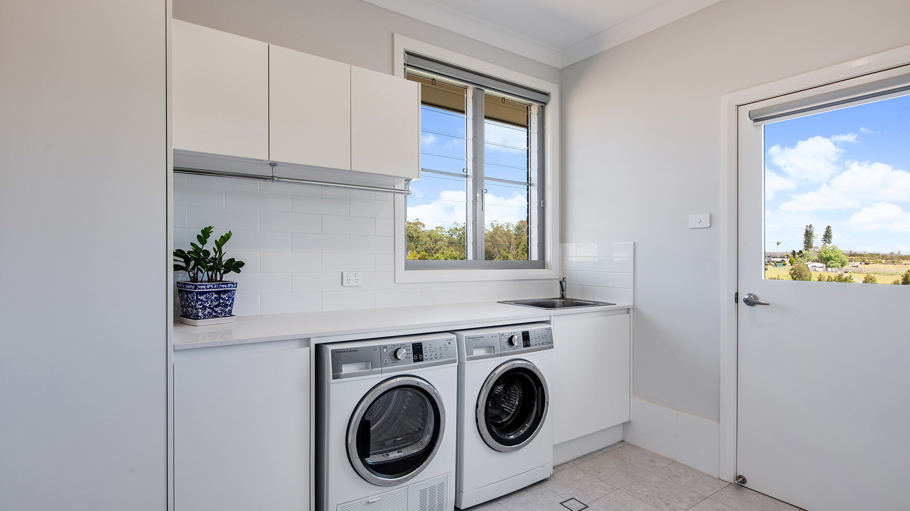 Valley Homes Newcastle Acreage builder laundry