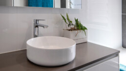 Valley Homes Newcastle Port Stephens Acreage builder bathroom