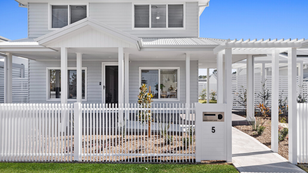 Shoreline Villas Tea Gardens multi unit builder Port Stephens