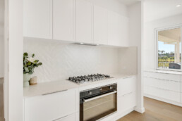 Valley Homes Acreage Louth park kitchen butlers