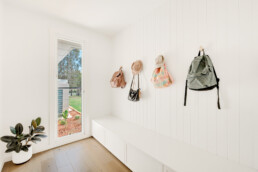 Valley Homes Acreage Louth park mudroom