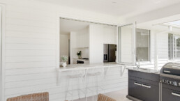 Valley Homes Acreage Louth park exterior rural alfresco