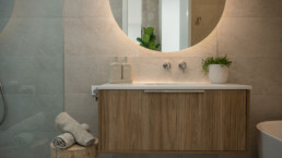 Maitland heritage build ensuite bathroom